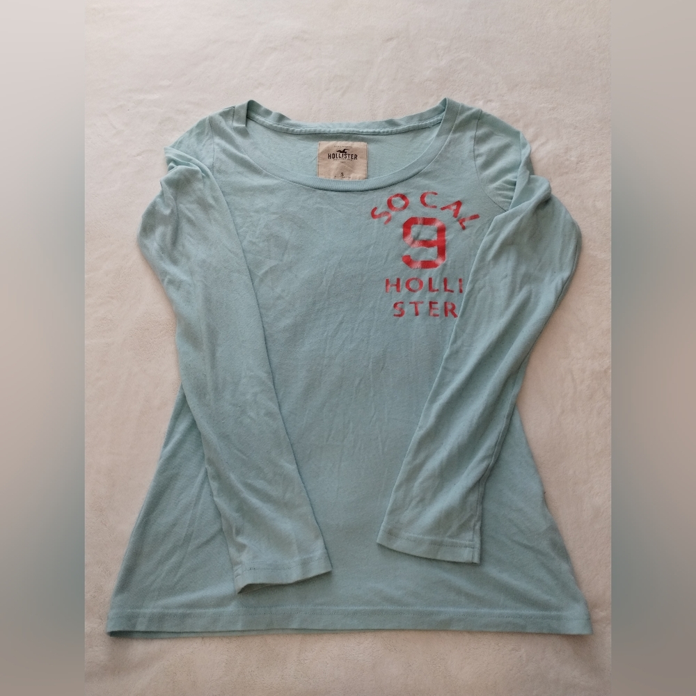 ❤️ Hollister size small long sleeve shirt 👕